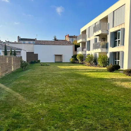 Les Jardins Du Carmel - Coeur De Ville * La Rochelle (Charente-Maritime)